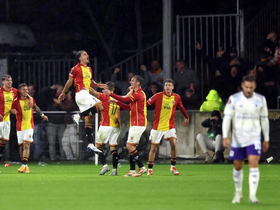 荷甲球队本周在欧洲赛场几乎一片欢腾