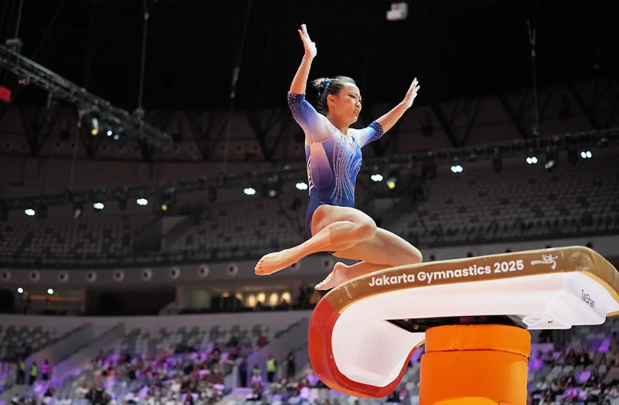 邓娅兰0分一跳让体操队再次陷入舆论漩涡，心理保障落后急需改革