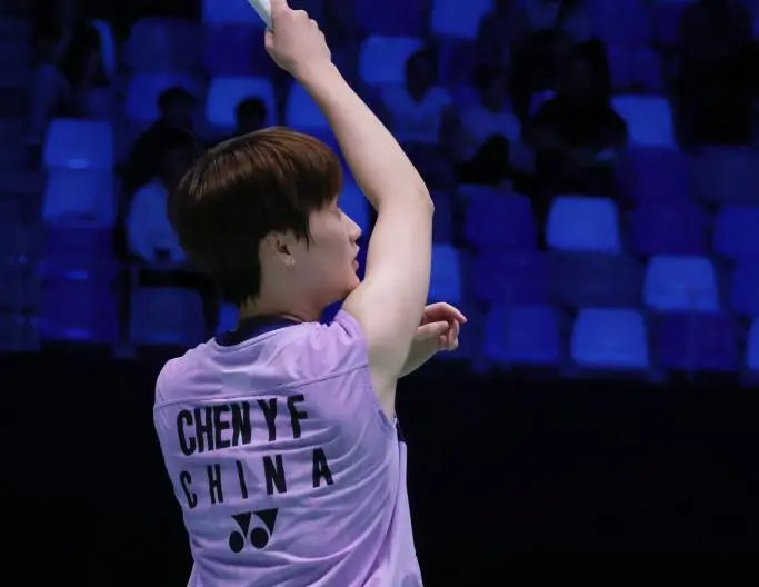 中日一姐之战！陈雨菲2-1山口茜晋级法国赛4强，报世锦赛丢冠之仇