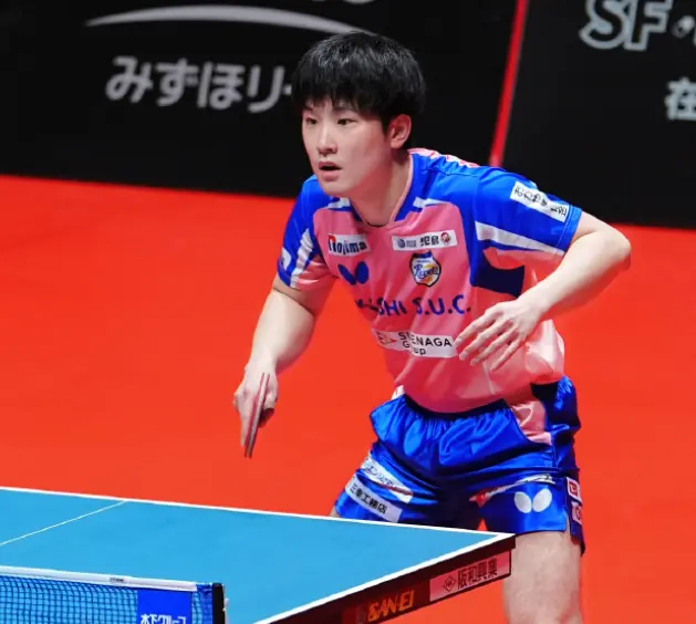 2-0领先被拖入决胜局！张本智和险遭世徘87爆冷 头号种子惊出一身汗