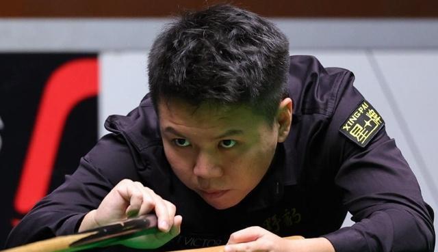 5-4！中国名将大心脏绝杀，连救三个赛点绝地翻盘，北爱赛4强全部诞生