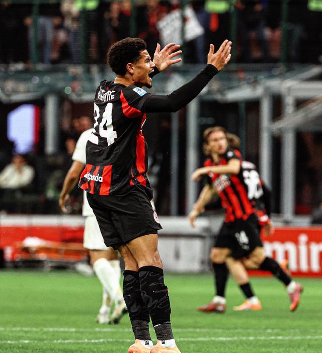 2：2！莫德里奇助攻，新援神鬼莫测，AC米兰93分钟绝平，守住榜首