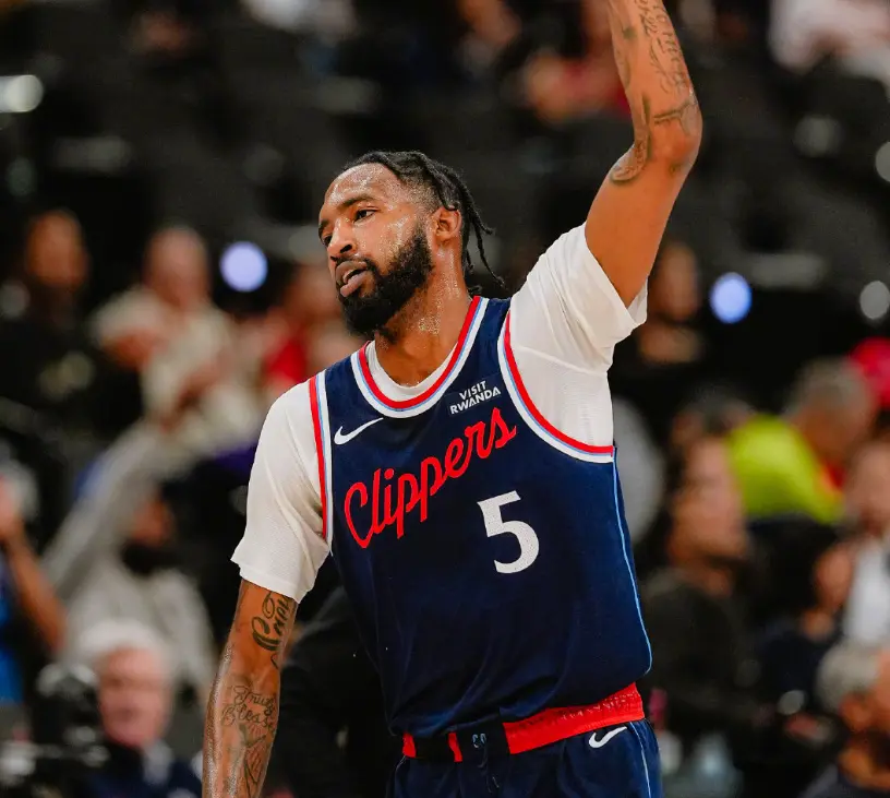 快船27分大胜！哈登30+7首发最高，小卡27+5保罗0分8助，比尔6+2