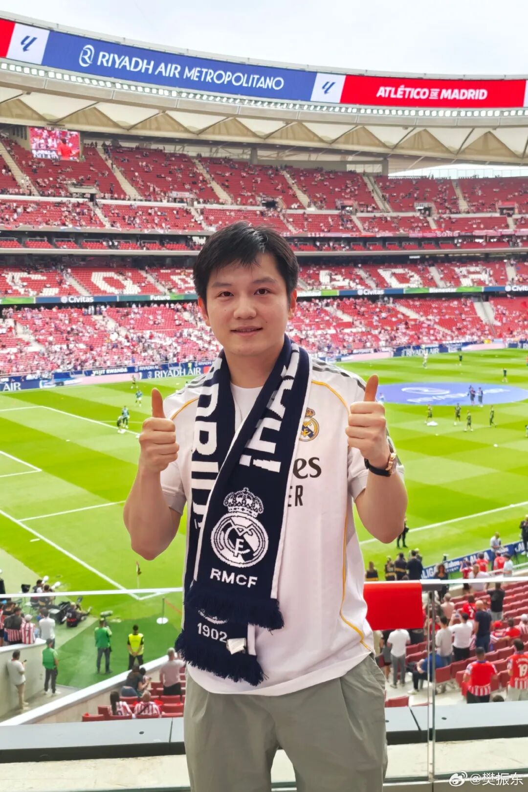 樊振东获2025年度大本钟奖全球十大杰出华人青年奖，获奖者还有舒淇等