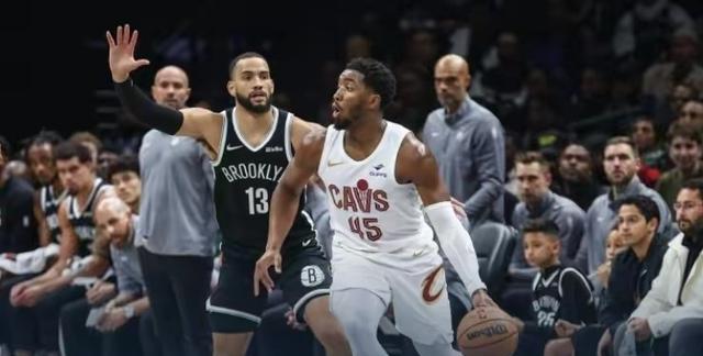 对飙！米切尔35+5，托马斯33+9&波特31+8，骑士131-124力破篮网