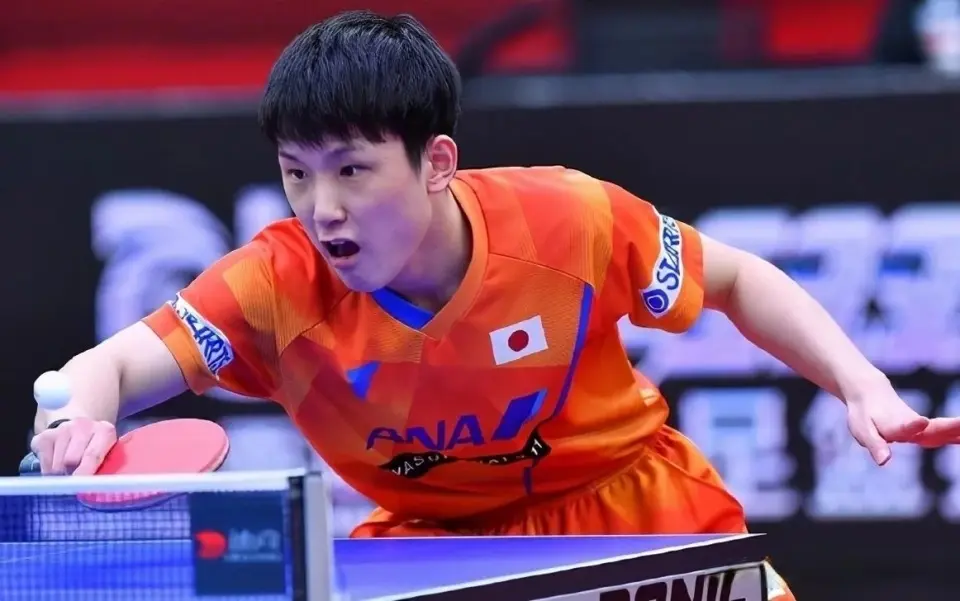 张本伦敦站成夺冠热门？男队不在却更慌，被王楚钦逆转的痛还在