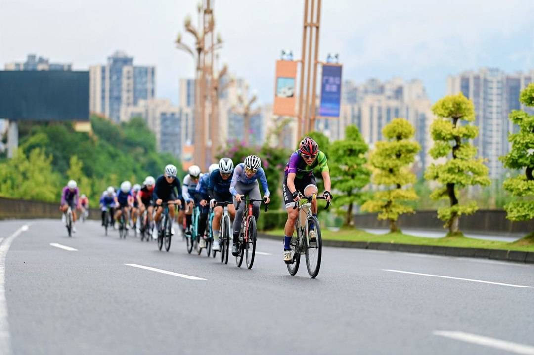 “体育+文旅”深度融合，自行车赛事点燃消费热潮