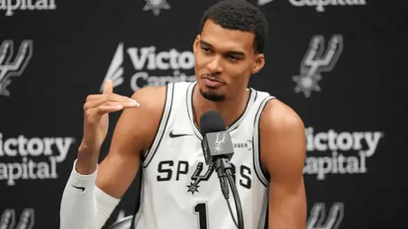 场均25+4+6！新赛季有文班亚马牵制，他将再次打出全明星水准？