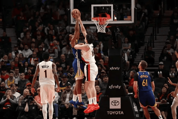 段冉：开拓者小阵容会减少杨瀚森时间，但他末节防守是亮点