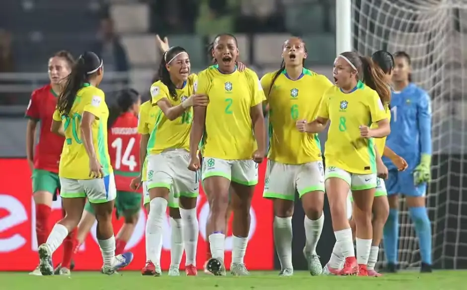 5-1！她们才是亚洲之光：大胜日本队 5连胜轰20球 进世界杯4强