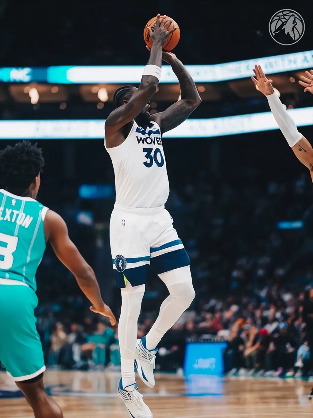 4场3次30+！兰德尔30分7板4助，戈贝尔14+15+5，小桥空砍30+8+4