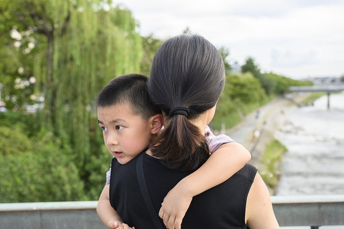 妈妈必记：再爱面子，这6个时刻也要为孩子“撑腰”