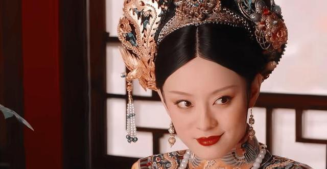 直到央视公开“点名”孙俪，我才明白，原来张艺谋一个字都没说错