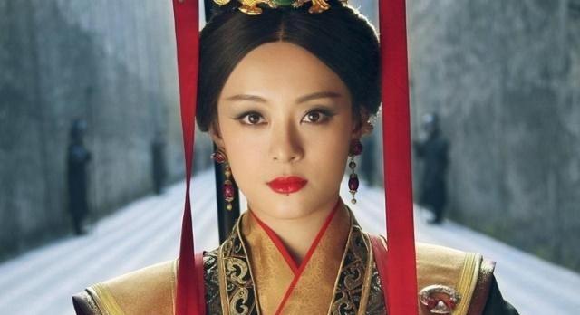 直到央视公开“点名”孙俪，我才明白，原来张艺谋一个字都没说错