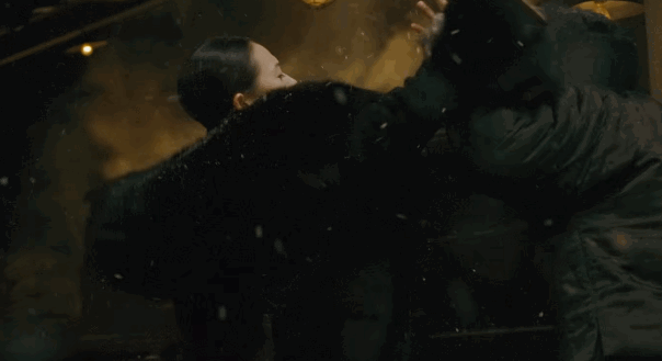 吴京《镖人》是奔着武侠票房冠军去的，陈丽君或成票房最高武侠女演员