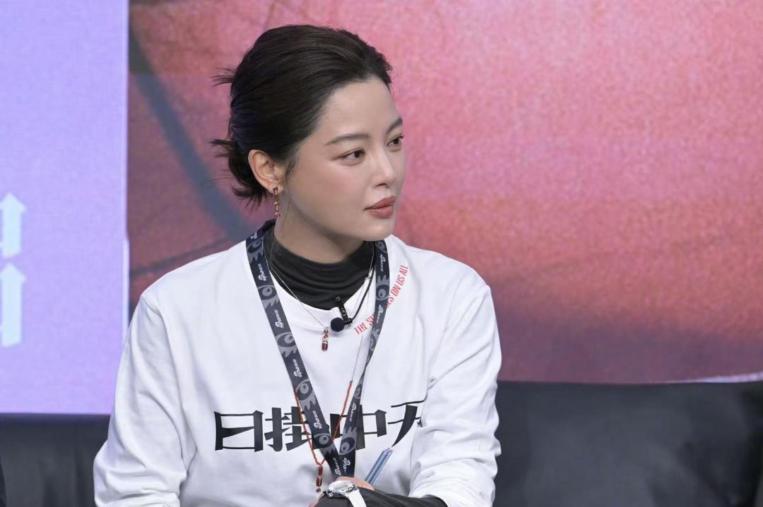 辛芷蕾宣传获奖新片《日掛中天》：“它不是一部苦情戏”