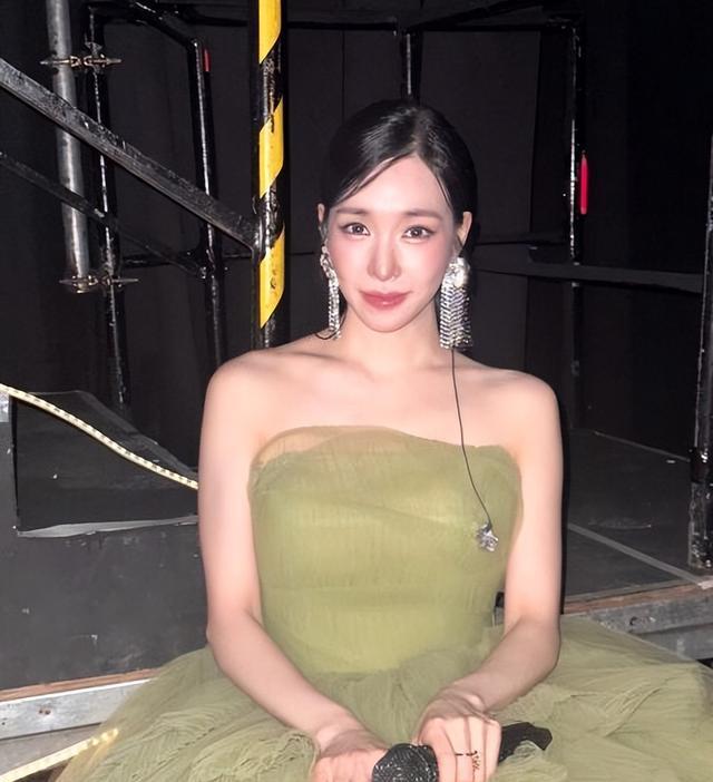 赵露思新歌破2亿 虞书欣同步出新曲被质疑买榜