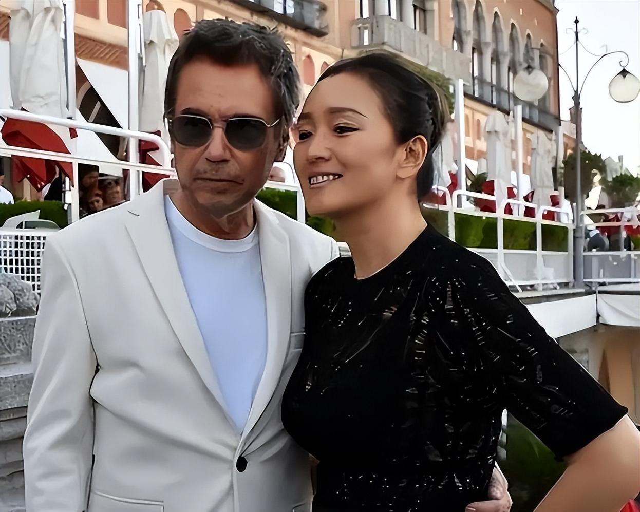 70岁米歇尔求婚52岁巩俐，势均力敌的爱情才最可贵