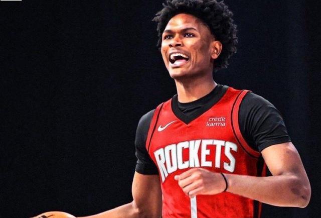 两连败！火箭111-115活塞，谁是输球的罪人，不是杜兰特，是他