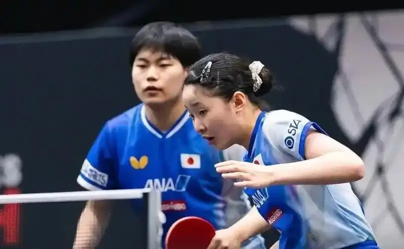 日本三线崩盘，中国包揽双打冠亚，网友称替补也能打穿对手？