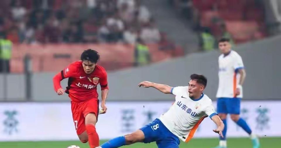 央视直播中超28轮，泰山VS海港，开球时间有变，申花蓉城同日开赛
