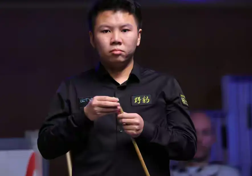 今晚20点！斯诺克北爱尔兰公开赛-周跃龙将战利索夫斯基，冲决赛