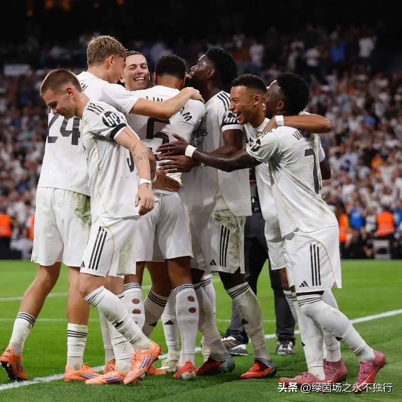 西甲皇马VS巴萨：25亿欧对决，伤兵满营，皇马变阵望结束连败！