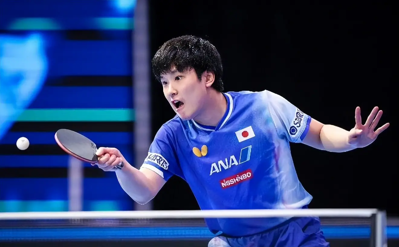 WTT伦敦球星赛：张本智和3-2获胜！男单八强全诞生，日本队剩两人