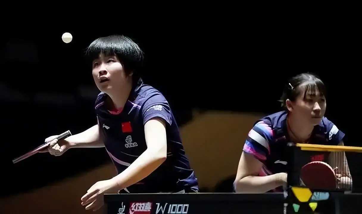 日本三线崩盘，中国包揽双打冠亚，网友称替补也能打穿对手？