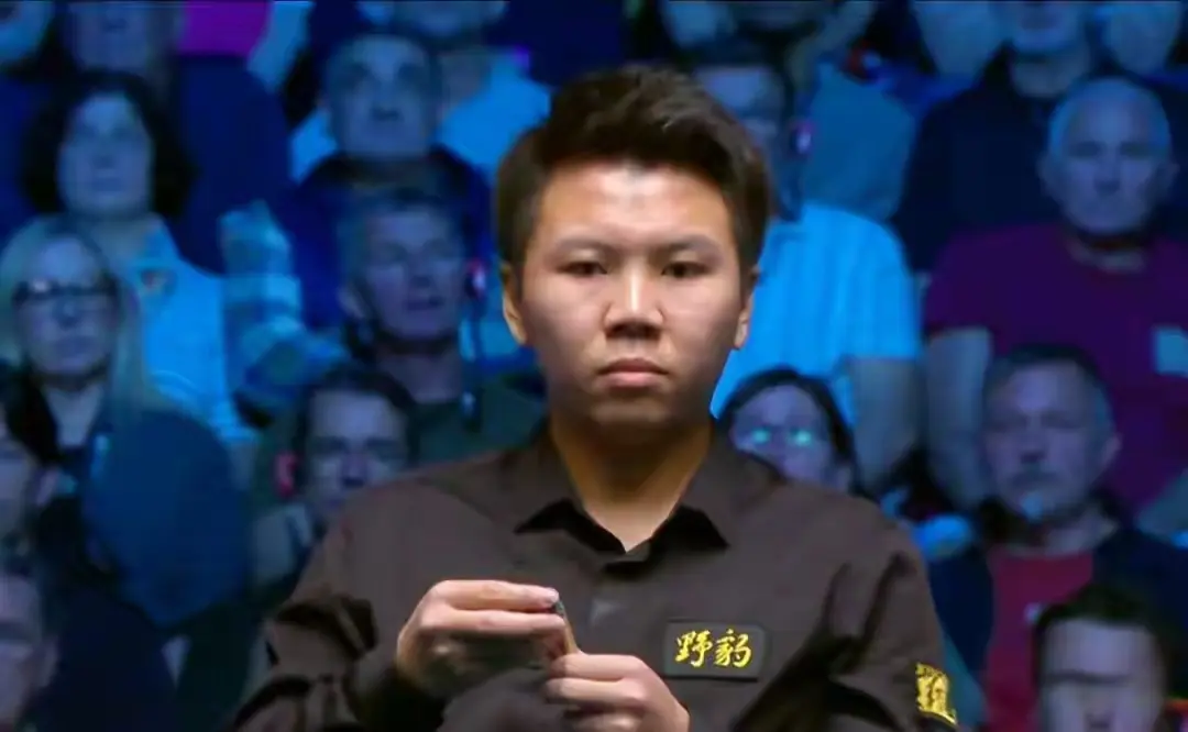 今晚20点！斯诺克北爱尔兰公开赛:周跃龙将战利索夫斯基，冲决赛