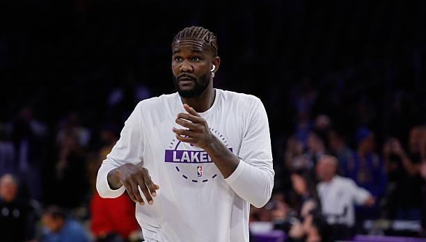 难得被激发出了斗志！湖人内线新援能继续保持这样的比赛态度吗？