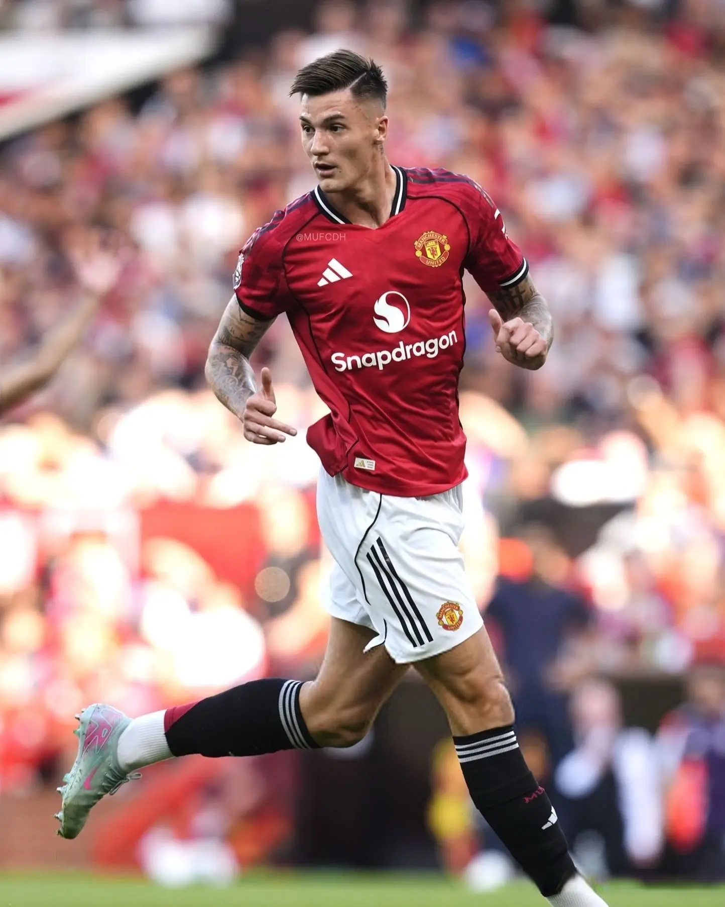 曼联转会策略改变：夏窗2.5亿欧四新援，均打出身价，物有所值！