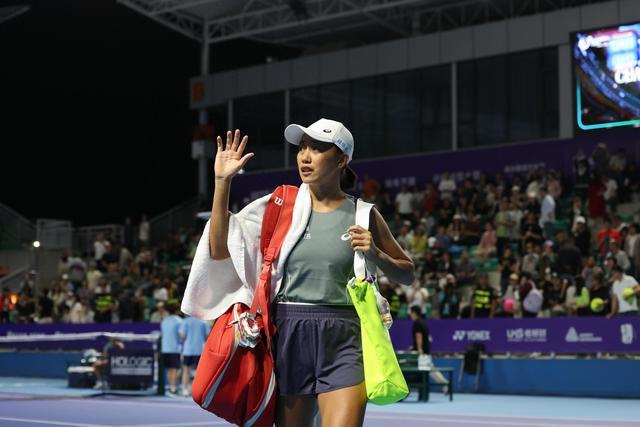 张帅因伤退赛无缘决赛，孙璐璐、李安争夺女单冠军