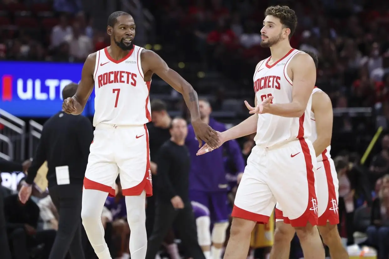 2场轰60分！火箭队杜兰特为输球揽责，2年9000万续约，斯通捡漏了