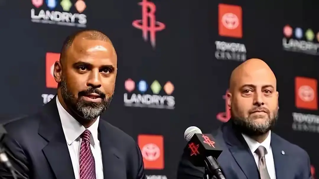 现在斯通和乌度卡压力最大：他们需证明用格林狄龙换阿杜是正确的