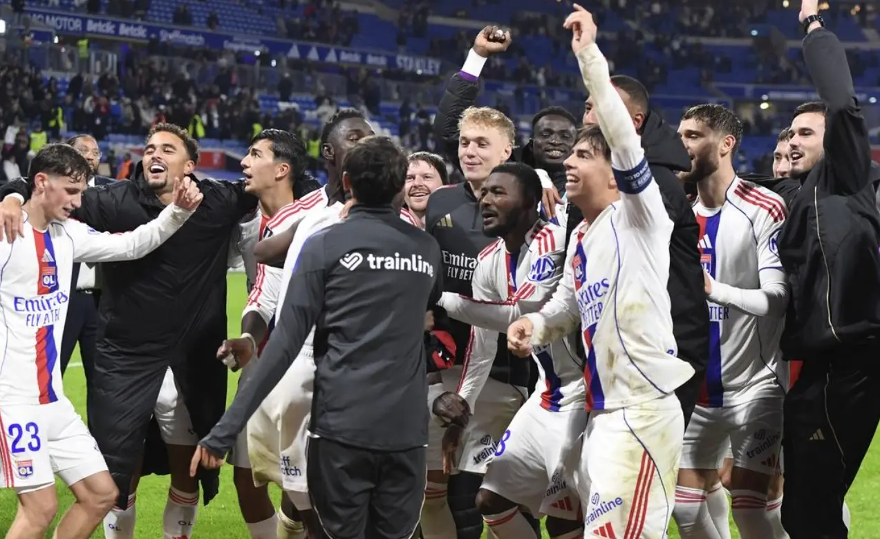 一场2-1上演绝杀，争冠格局大乱，巴黎优势极小，前4差距最多2分