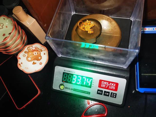 黄金首饰家中“凭空消失”？济宁警方2小时擒贼：竟是天天串门的“好闺蜜”！