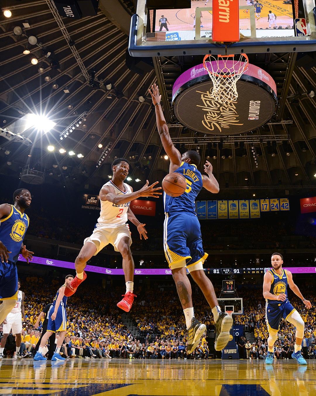 没有捷径和作弊码！Slam官方分享亚历山大各时期的照片