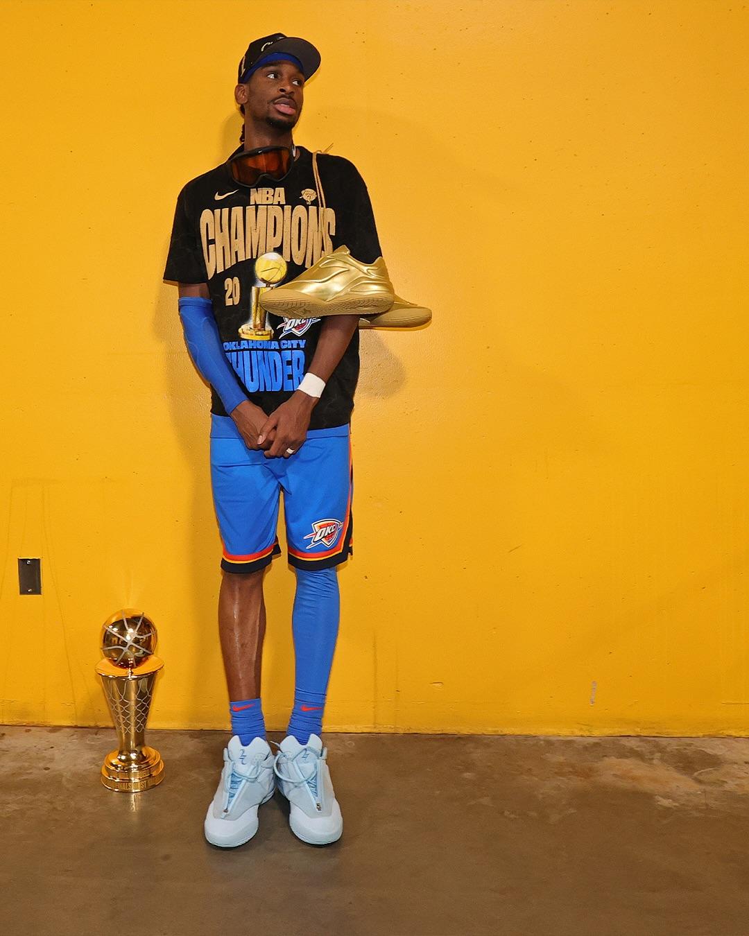 没有捷径和作弊码！Slam官方分享亚历山大各时期的照片