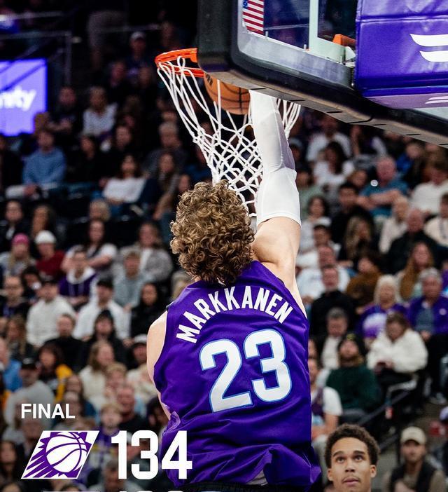 队史27年首个50分！马尔卡宁51分14板爵士加时胜太阳