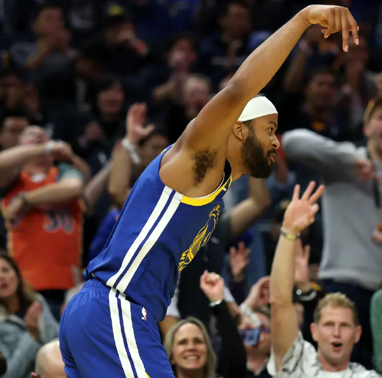 勇士131-118灰熊！库明加2点让科尔满意，库里赛后一番表态成关键