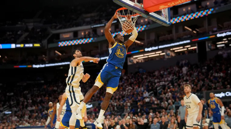 美记：库明加本赛季状态进步很大，巴特勒应该给他提了些建议