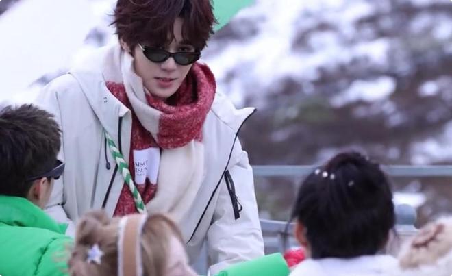 新《奔跑吧》官宣了！原班人马齐聚，收视保障回归，你还期待吗