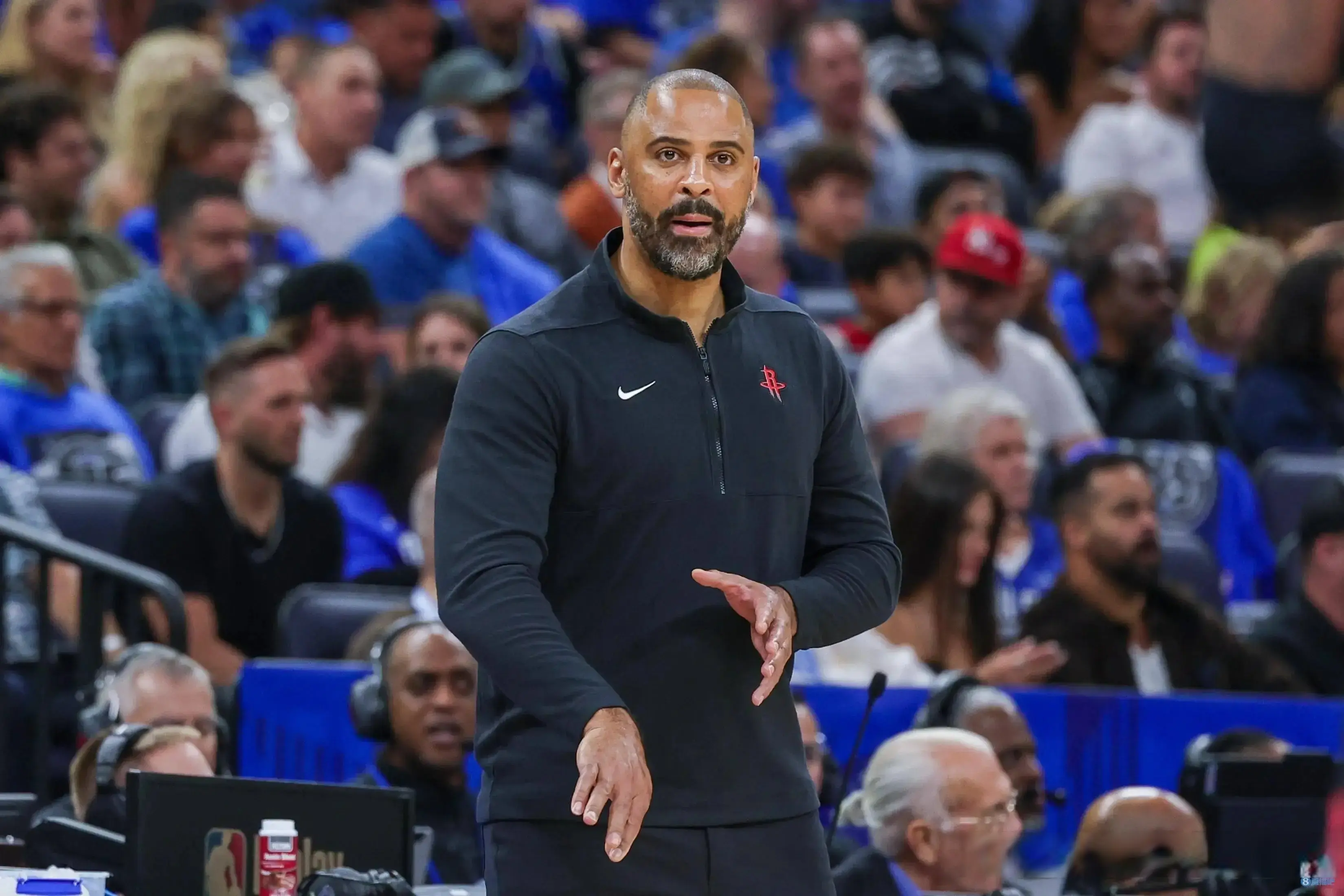 火箭力克猛龙豪取两连胜，带来四个好消息，两个坏消息