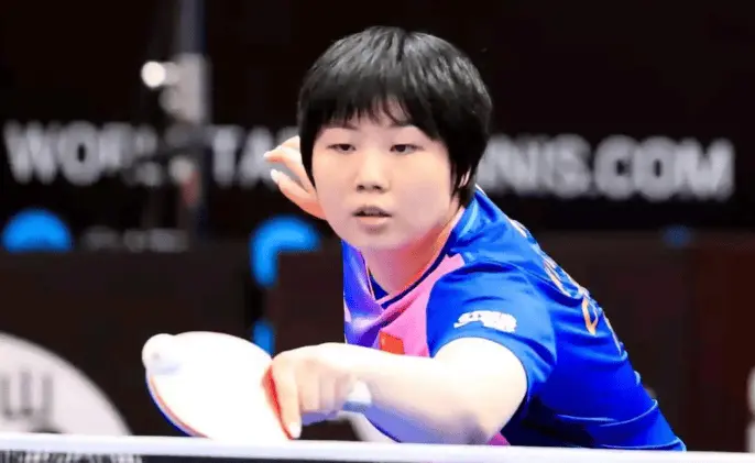 蒯曼2比3遭淘汰，中国女单双种子首轮出局，冠军形势突变