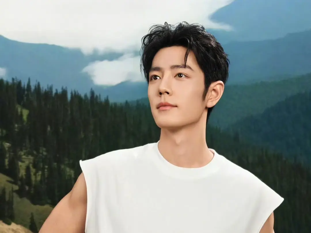 肖战主演《十日终焉》上热搜！主创团队汇聚三巨头，肖战事业火爆