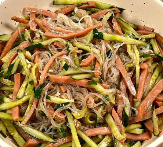 买路边摊的凉拌菜时，这5种菜尽量少买，摊主自己都不吃，别大意