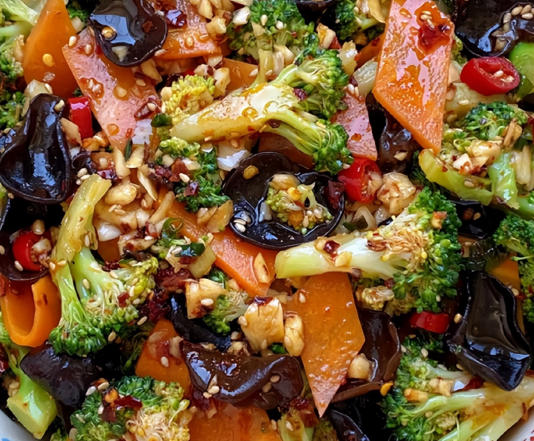 买路边摊的凉拌菜时，这5种菜尽量少买，摊主自己都不吃，别大意