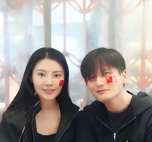 刚订婚就闹别扭？尹子维深夜连发两条动态，言语间满是不甘引猜测