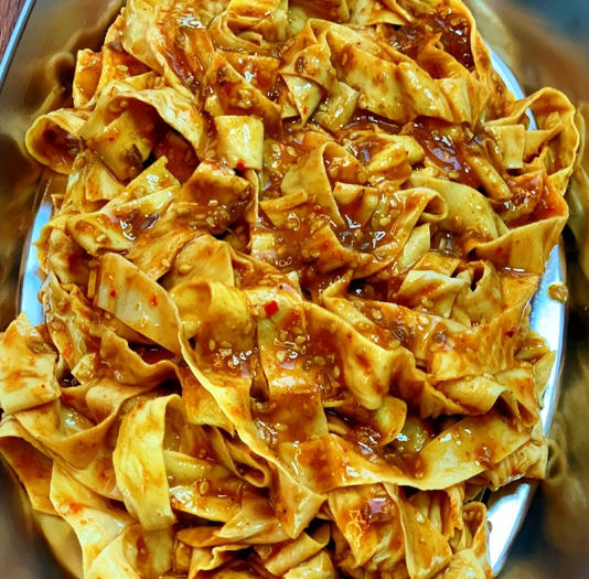 买路边摊的凉拌菜时，这5种菜尽量少买，摊主自己都不吃，别大意